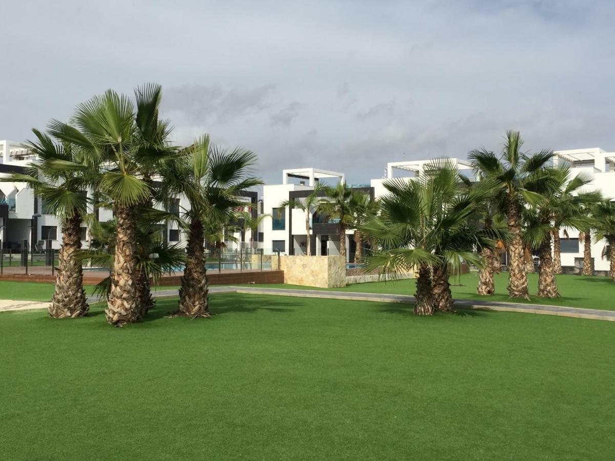 Apartment OasisBeach La Zenia Orihuela Exterior foto